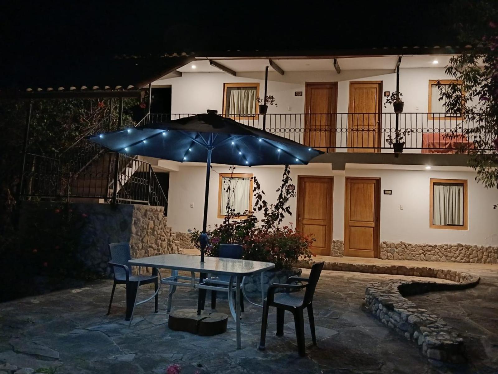 Casa De Mama Valle - Урубамба Экстерьер фото